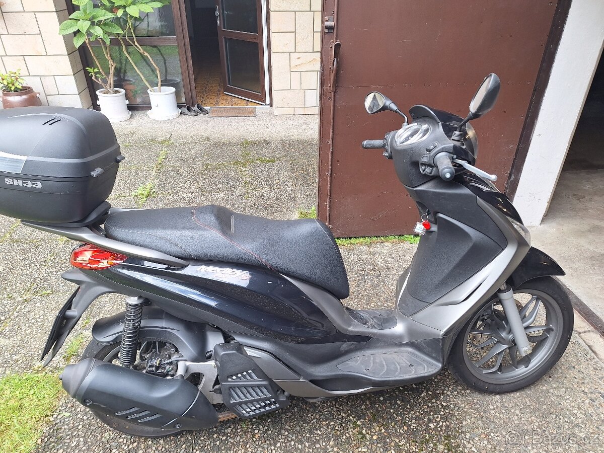 Skůtr Piaggio 125 S Medley iget ABS