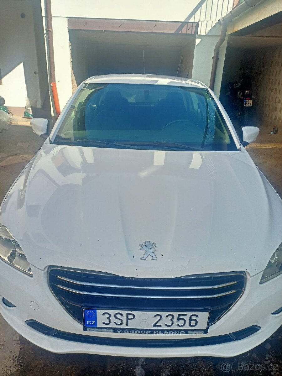 Prodám Peugeot 301 1.2 puretech 60kw 2016 na ND nebo opravu