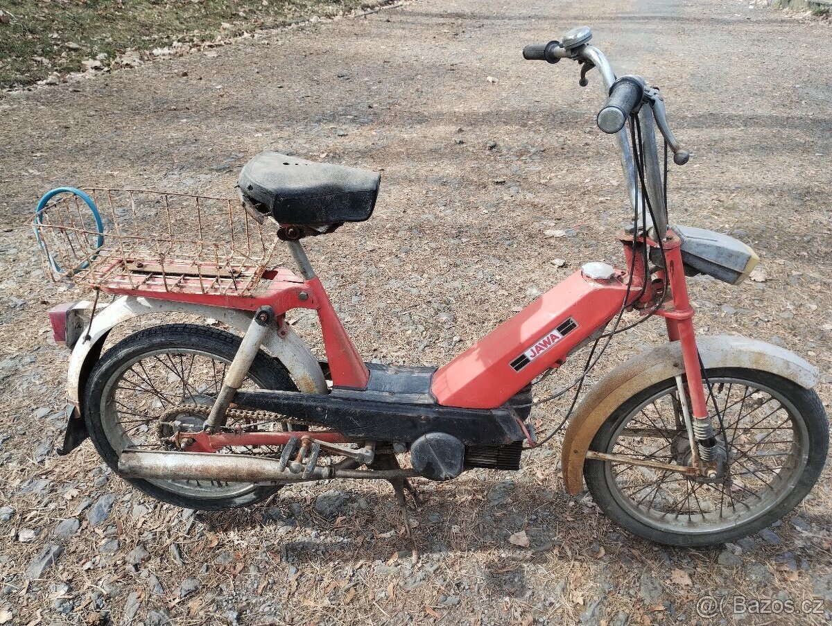 Jawa 207 Babetta s kartičkou , původní lak, viz.foto.