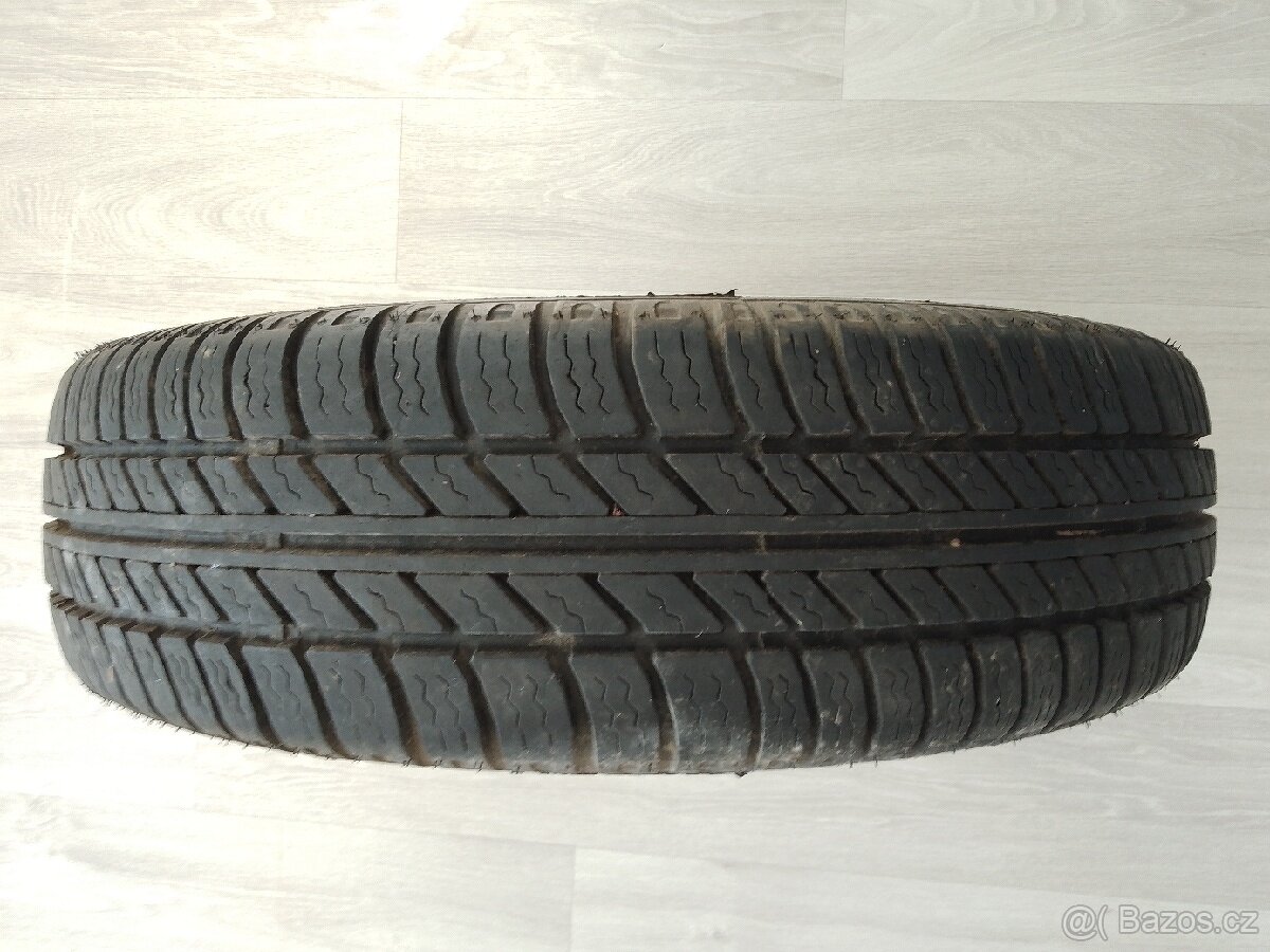 pneumatiky na osobní automobil
