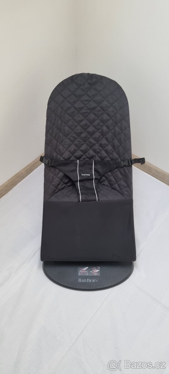 Nový, neoriginální, černý potah na lehátko BabyBjörn