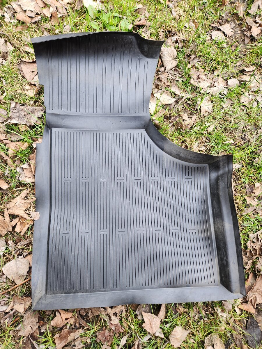 Koberec pp škoda 120
