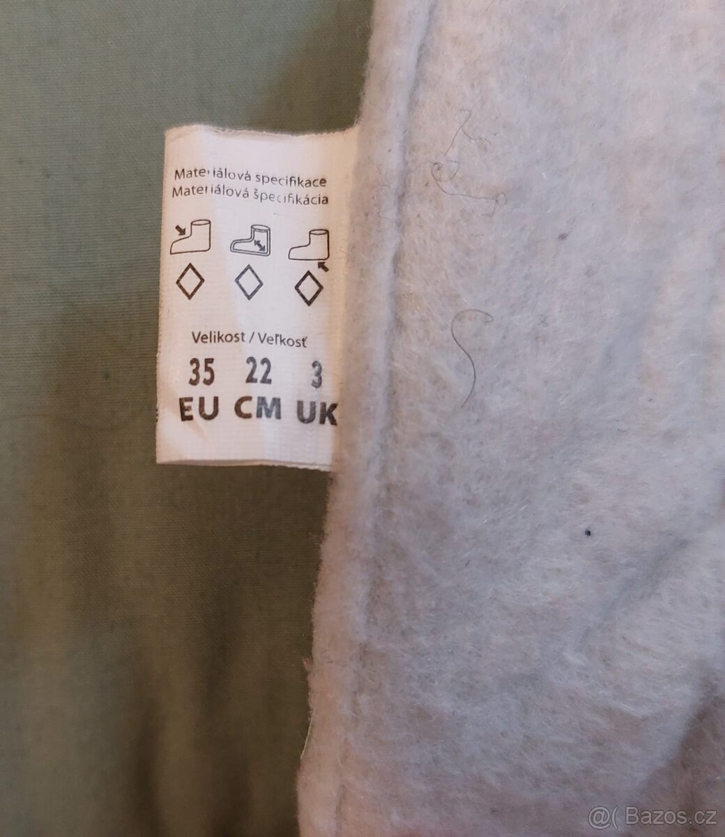 dívčí zateplené brusle