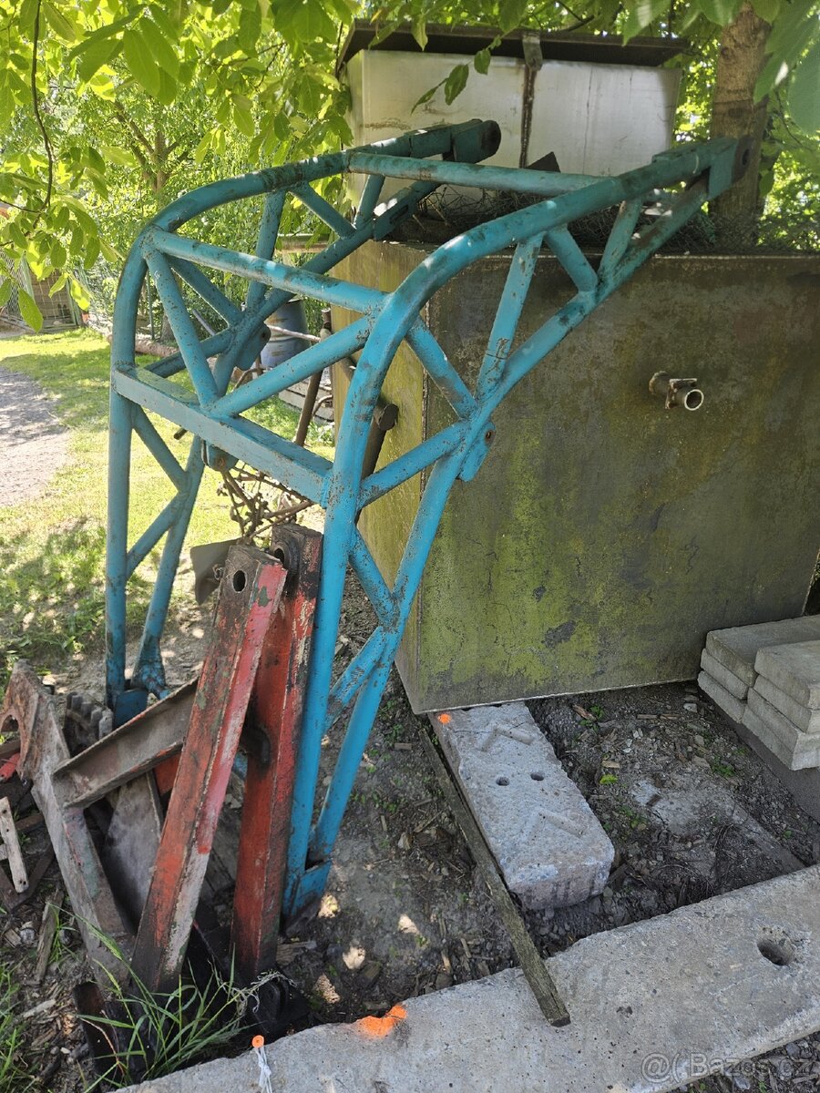 Nakladač Zetor 3511