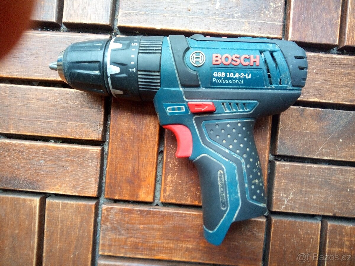 Aku vrtačka - šroubovák Bosch