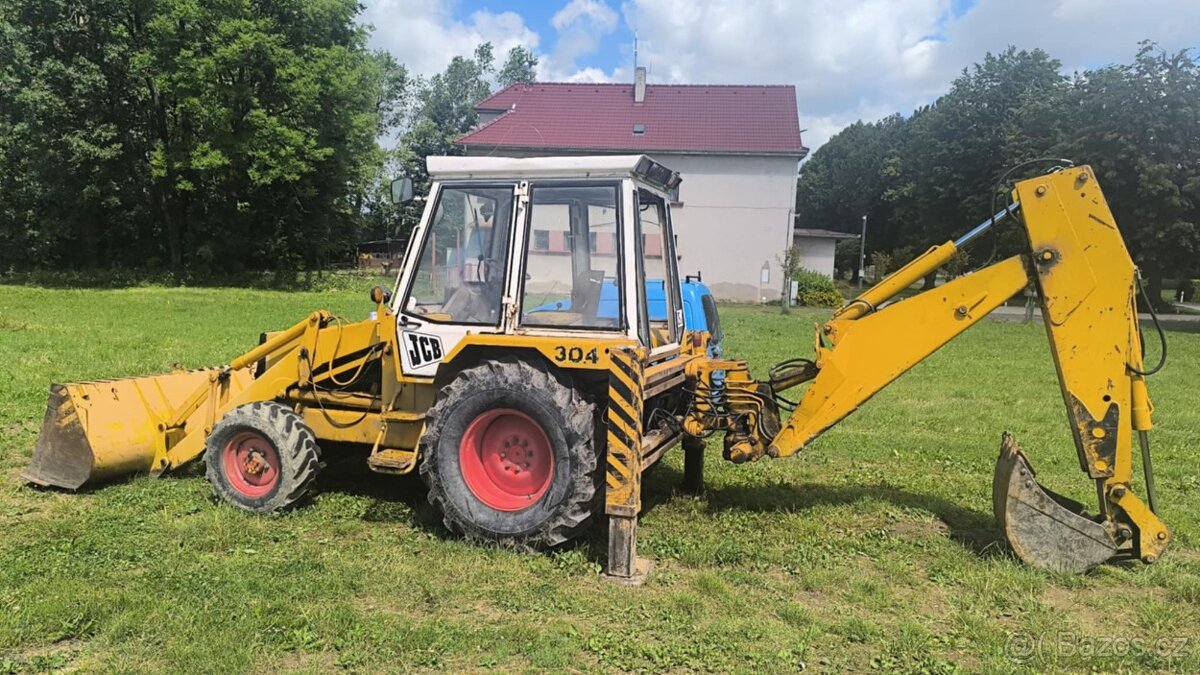 JCB 3D4 4x4 - číst inzerát
