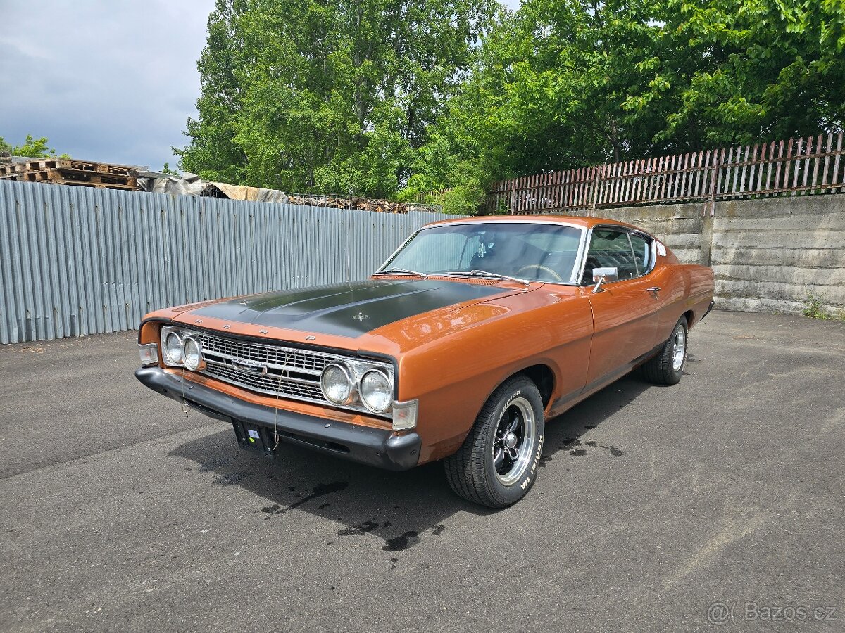 Ford Fairlane fastback
