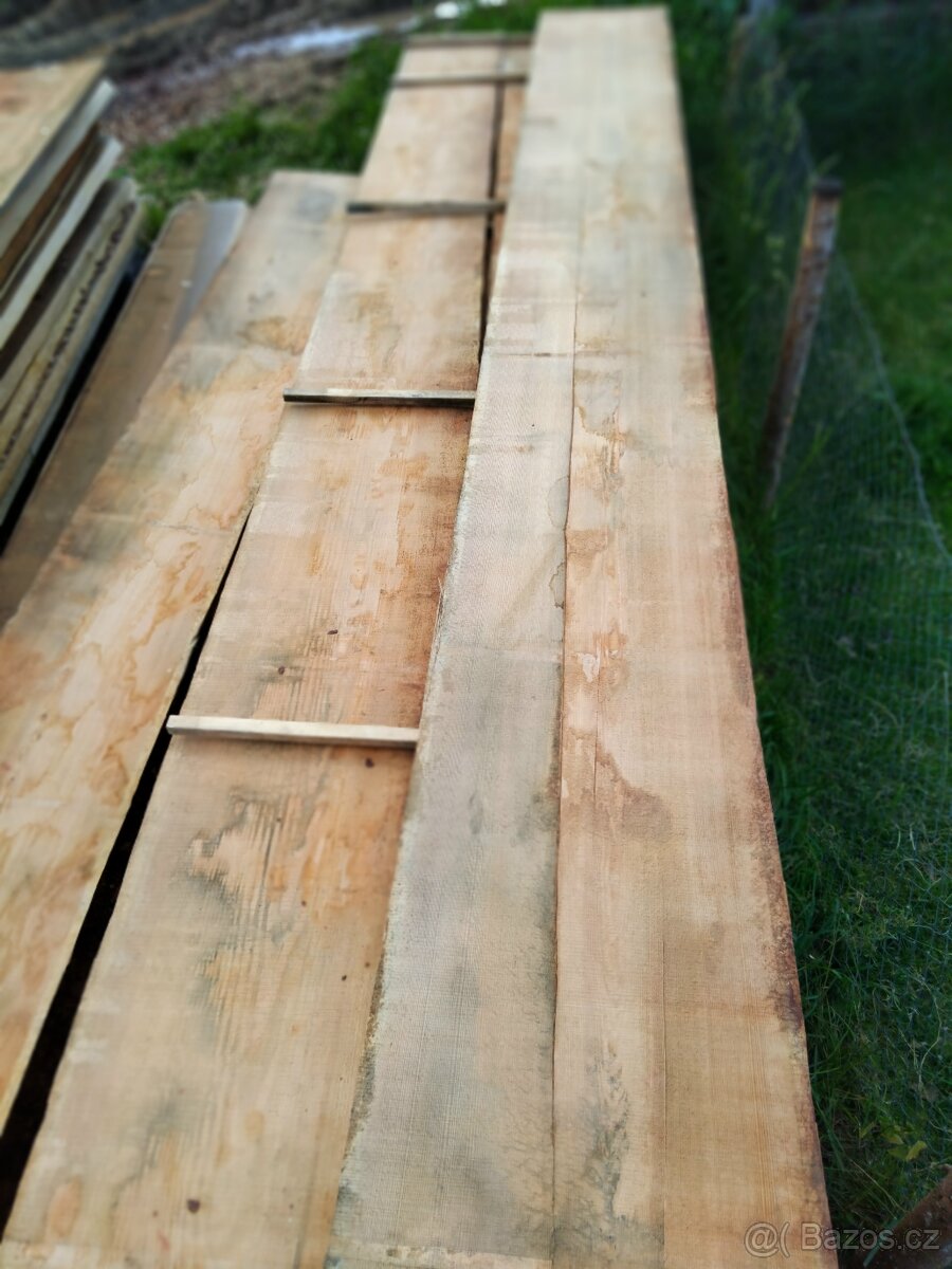 Modřínové fošny, modřínová prkna, desky