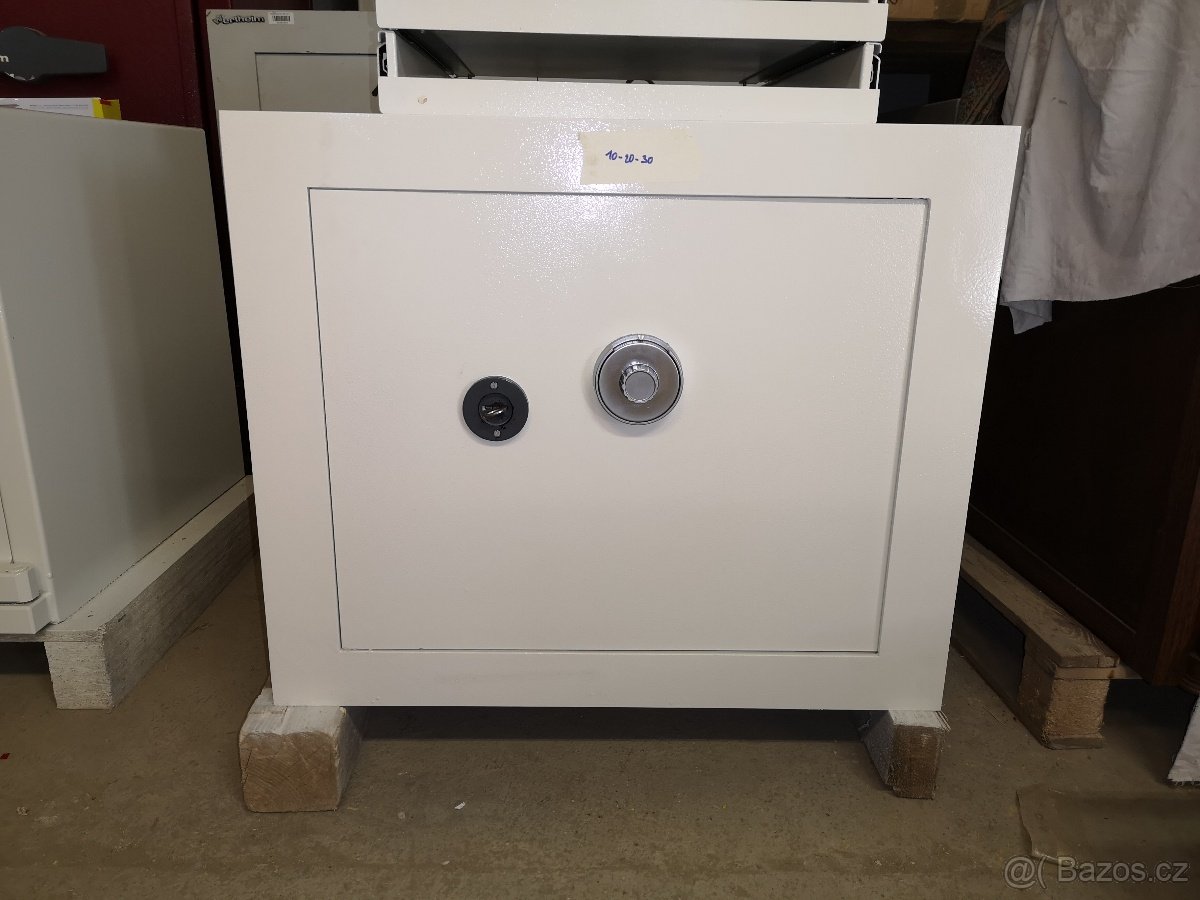 Trezor Wertheim LPP/1992