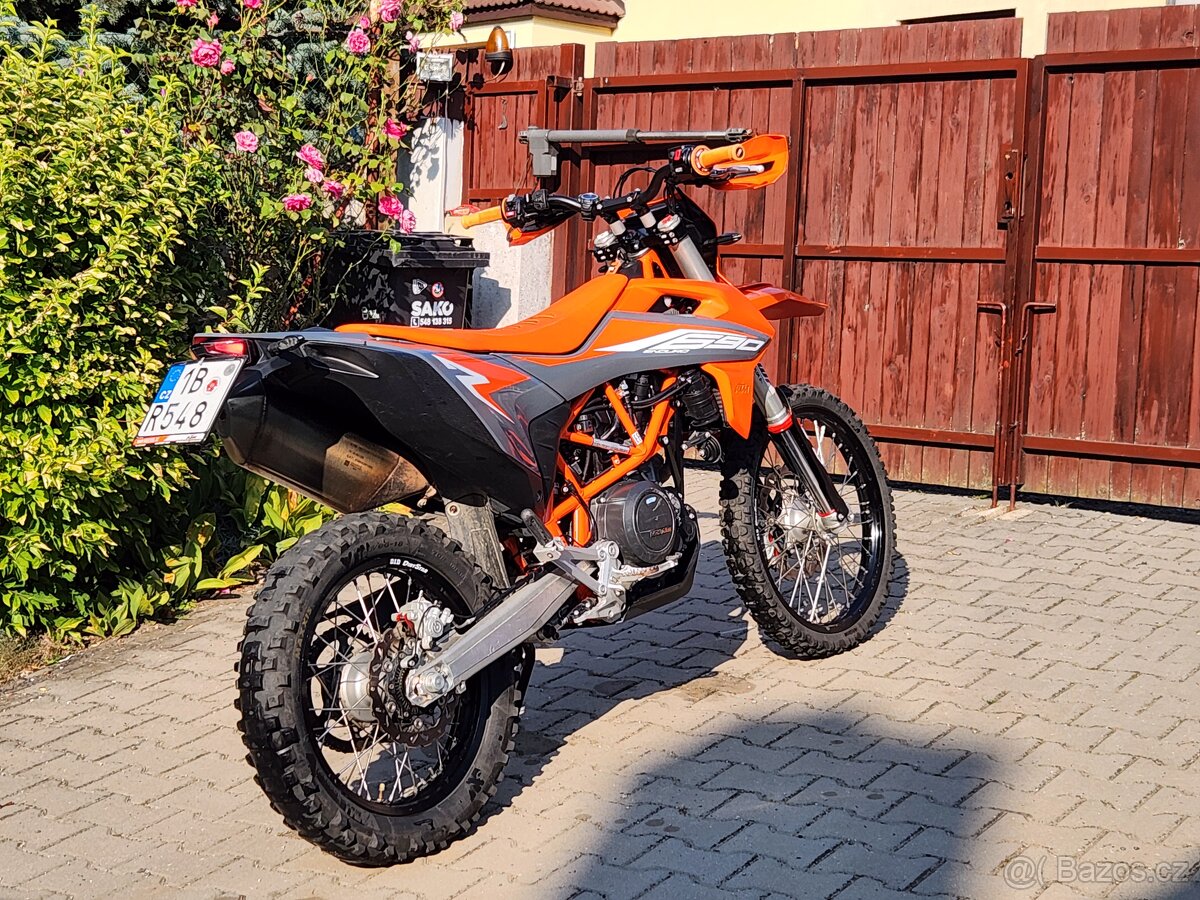 KTM 690 Enduro R 2021 A2