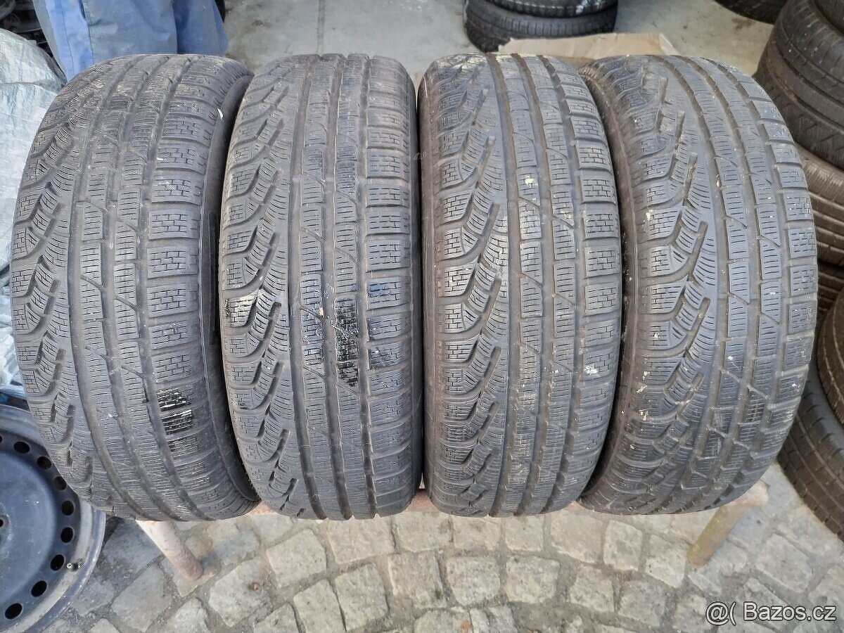 215/60/17 zimni pneu PIRELLI a FALKEN 215/60 R17
