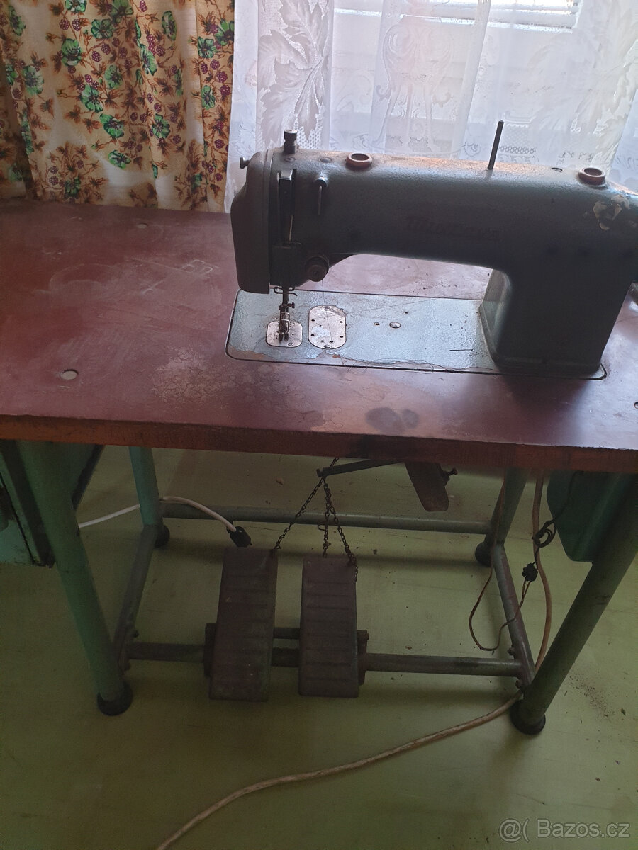 Prodám šici stroj Minerva