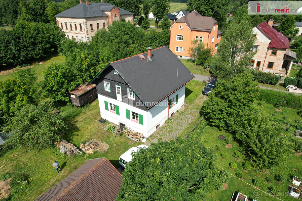 prodej patrové vily se zahradou ( pro trvalé bydlení i pro m