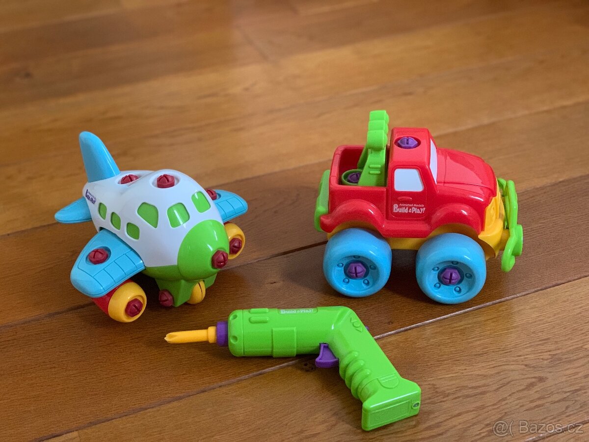 Šroubovací auto a letadlo Build and Play