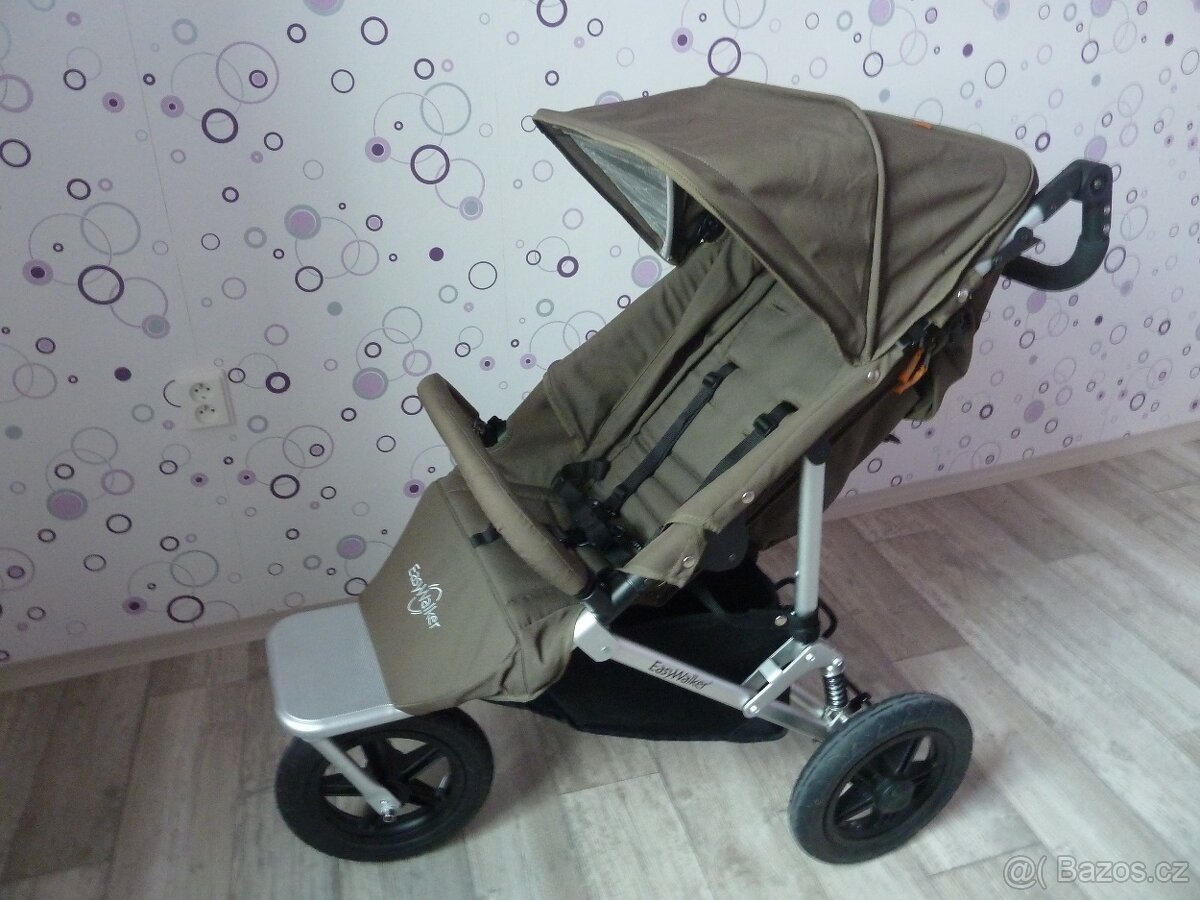 Kočárek Easywalker - kompletní set s bohatým příslušenstvím