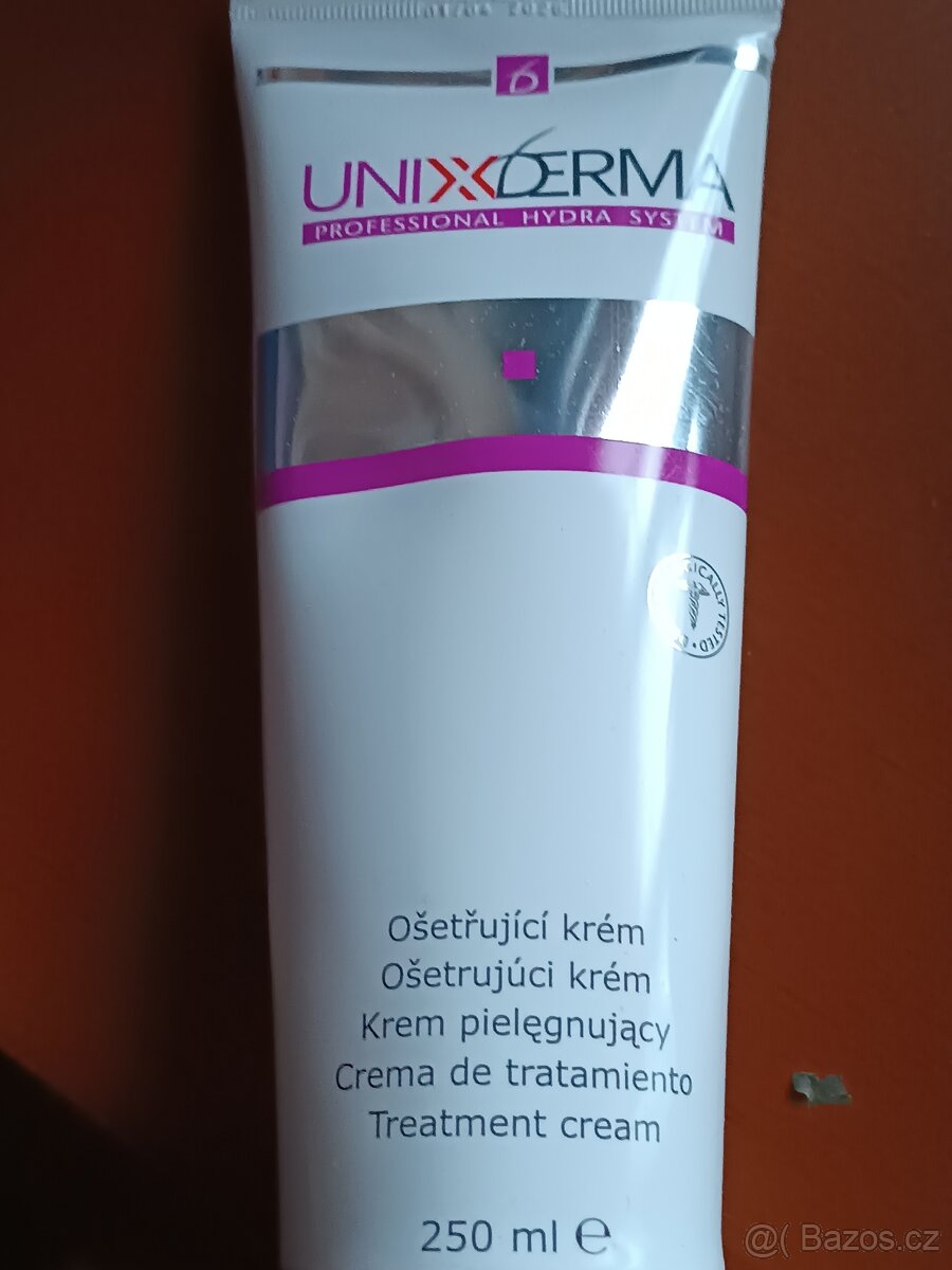 ošetřující krém Unixderma