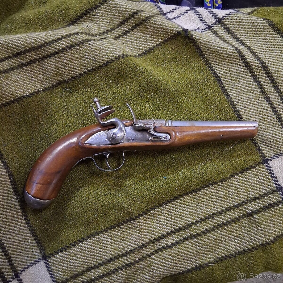 Křesadlová pistole