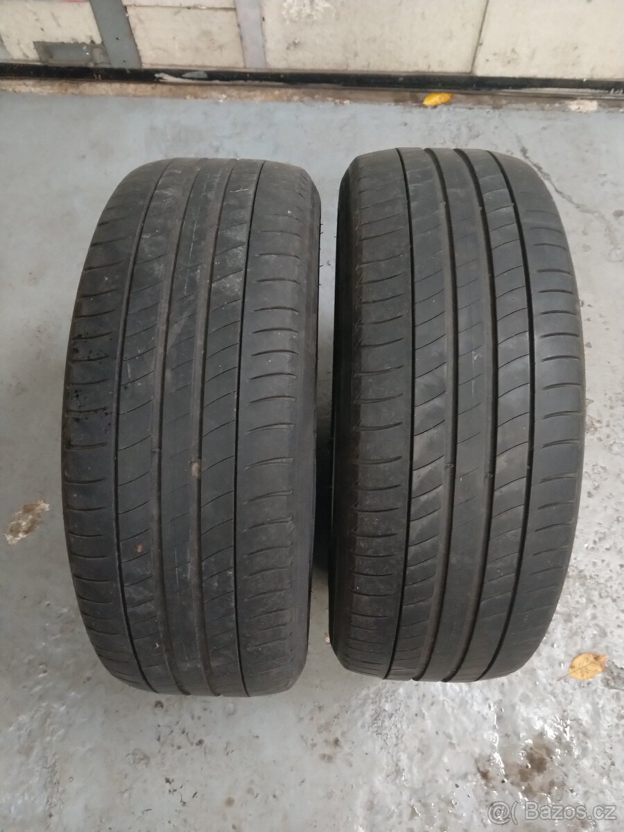 2x letní pneu Michelin - 205/55 R16.