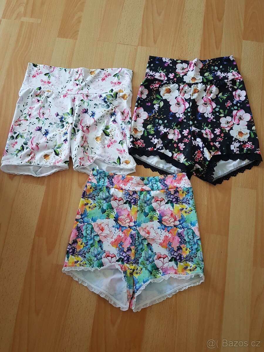 Dívčí kraťasy vel. XS/S