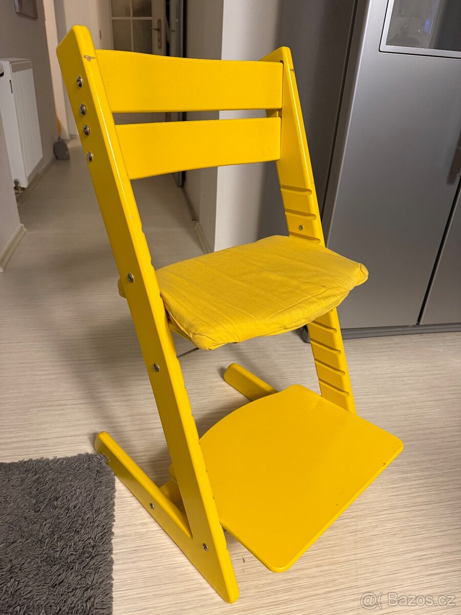 Rostoucí židle