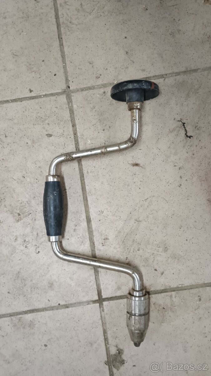 Ruční vrtačka, kolovrat, kolovrátek