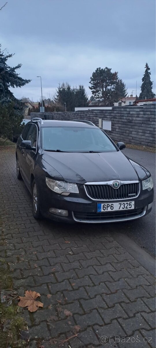 Superb 2012 1.6 nafta