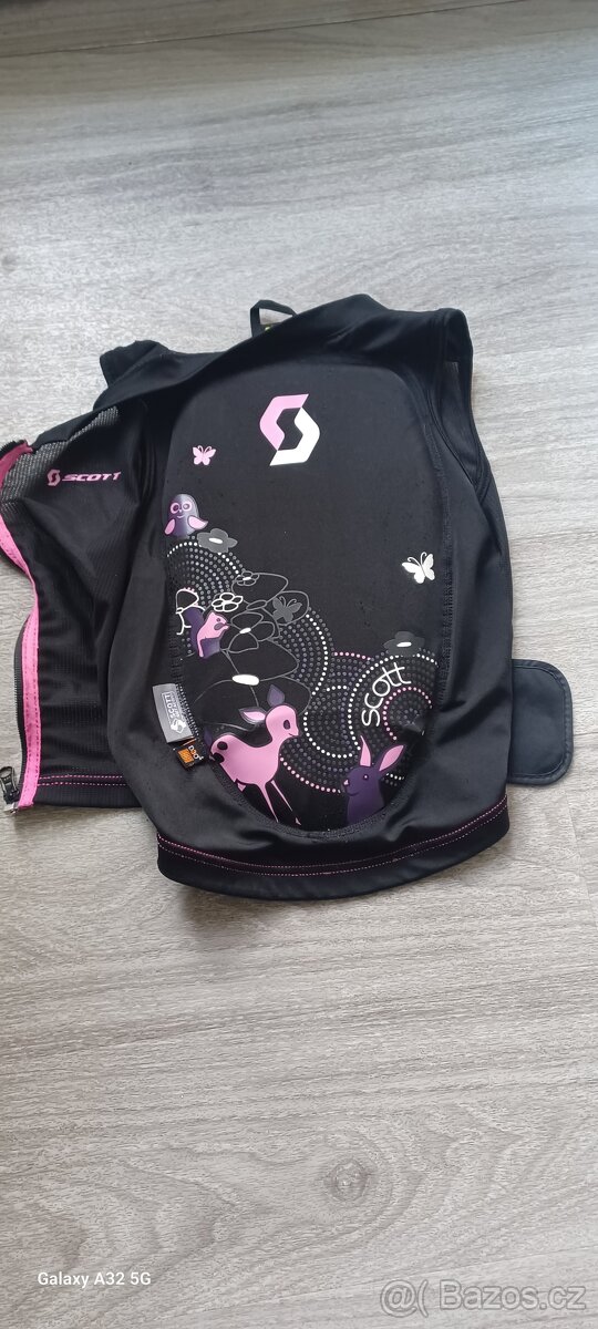 Páteřák Scott XS