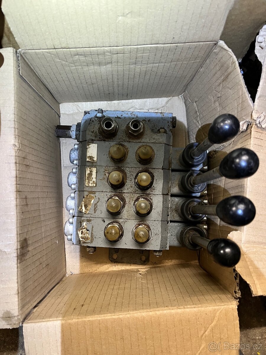 Rozvaděč čtyřsekční