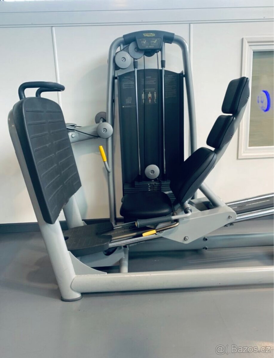 Leg Press - TECHNOGYM - Selection