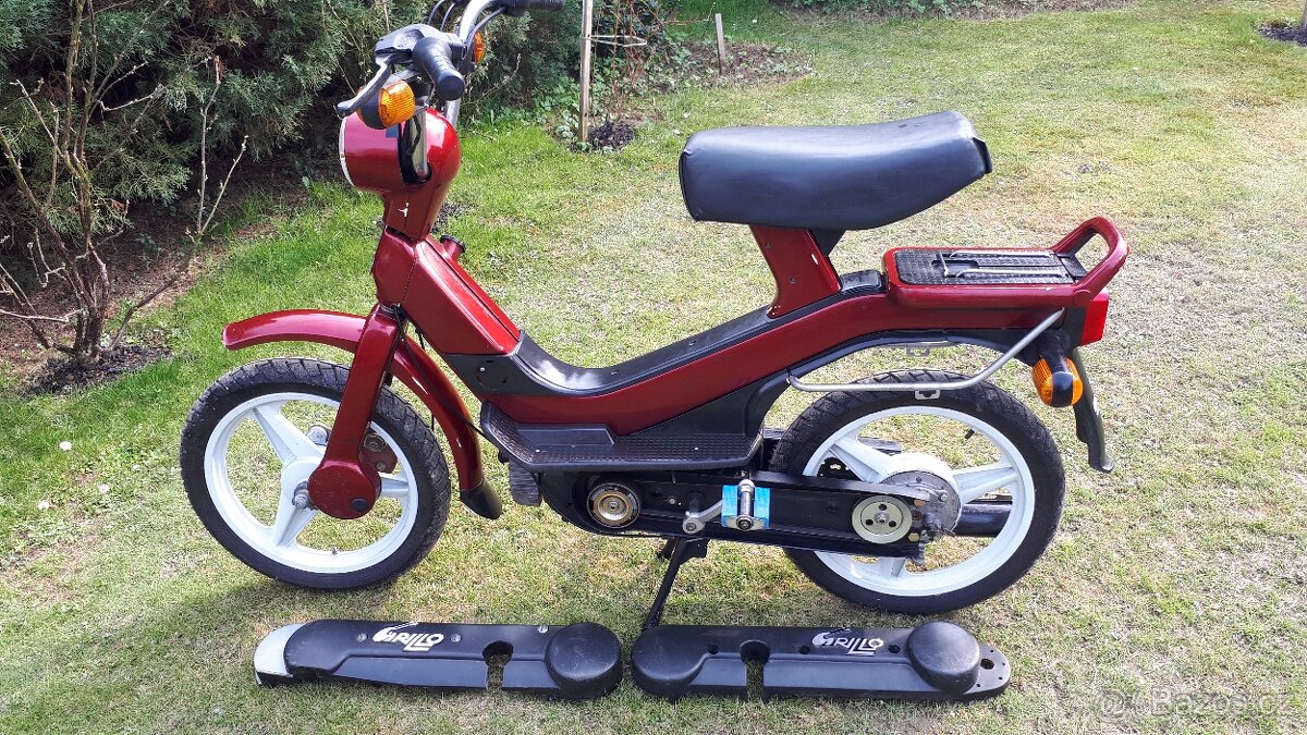 Moped Piaggio Grillo