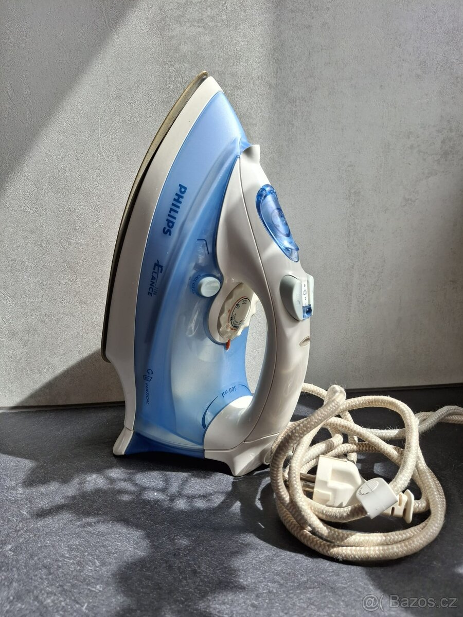 Napařovací žehlička Philips GC 3106 Elance