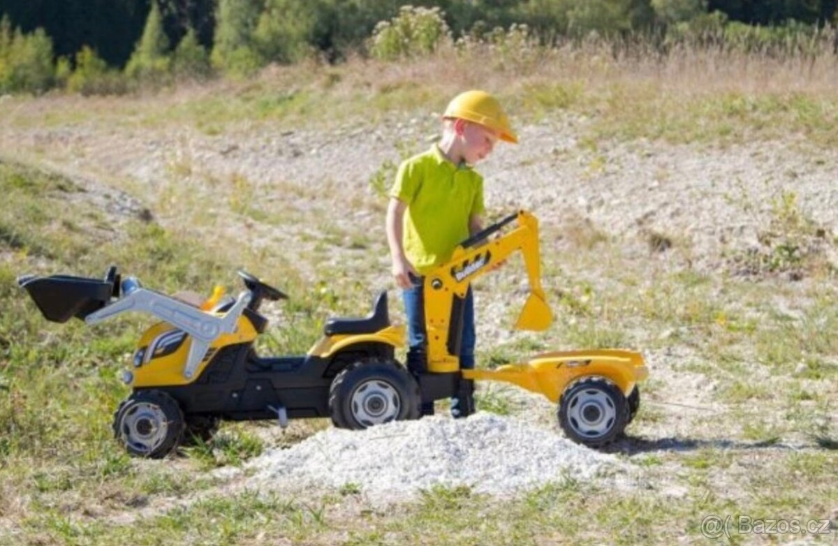 Smoby Šlapací traktor Builder Max s bagrem a vozíkem