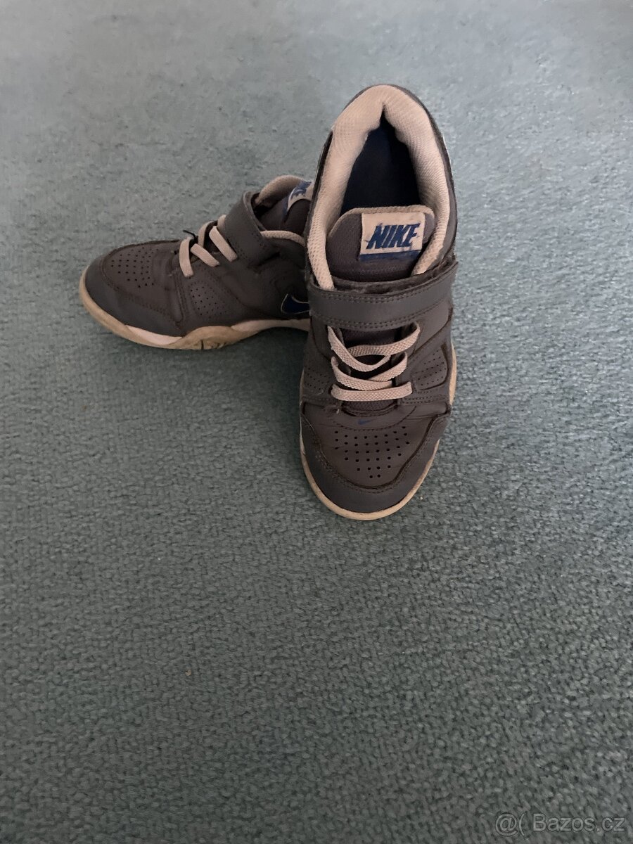tenisky Nike vel.34