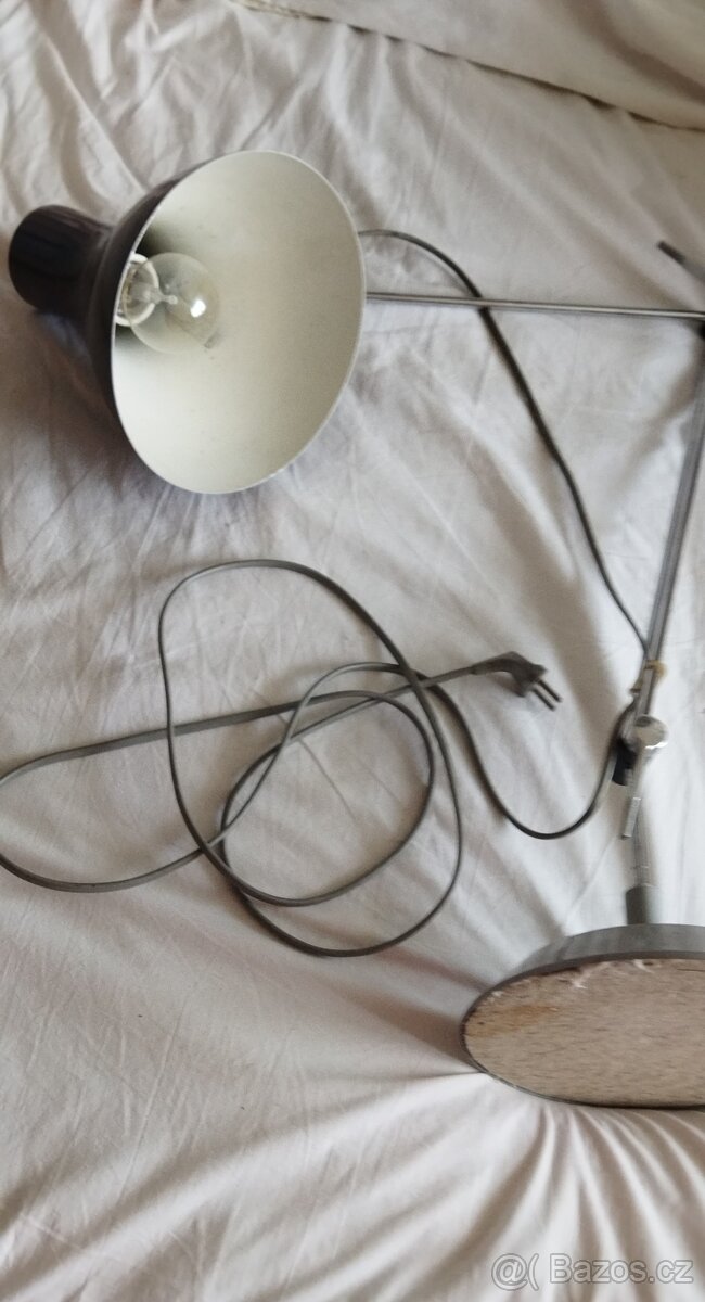 RETRO kovová kloubová stojací lampa