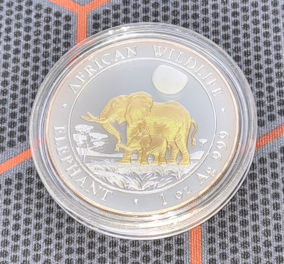 1 oz African Wildlife Elephant 2011 zlacený reliéf