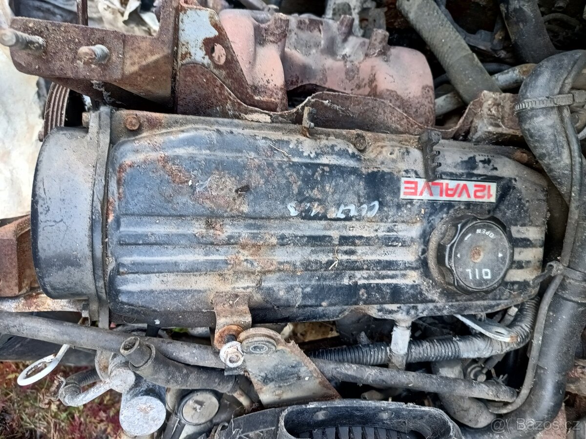 Mitsubishi colt 1.3 r.v 1991 - motor