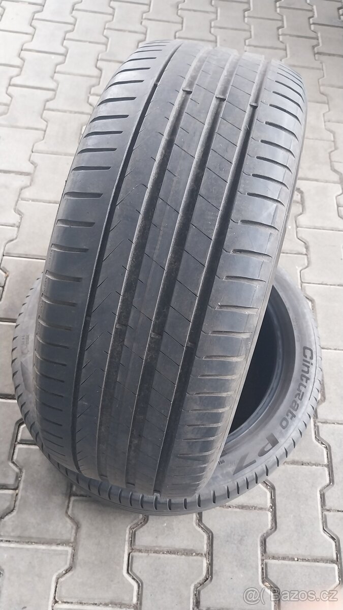 Prodám 2 x letní pneu Pirelli 235/45/18
