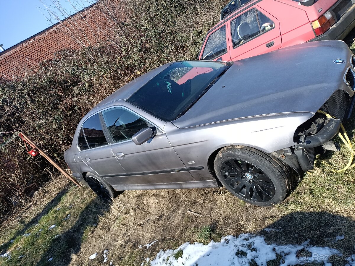 BMW E39 525tds