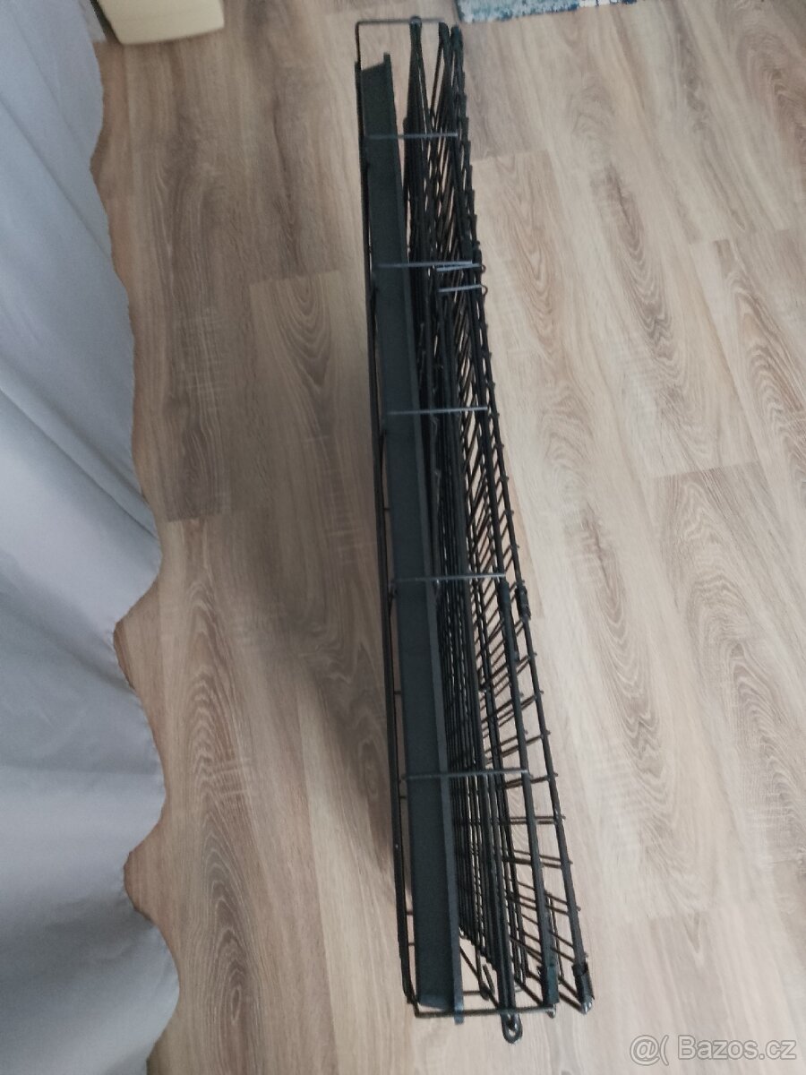 Drátěná klec pro psa