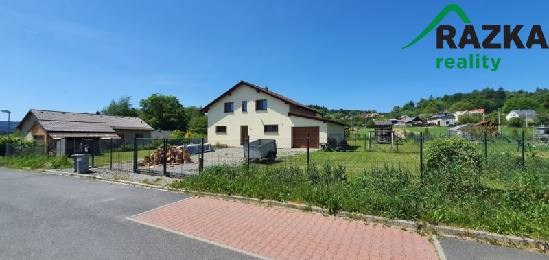 Novostavba RD 5+1 (196 m2) s garáží Obora, okr....