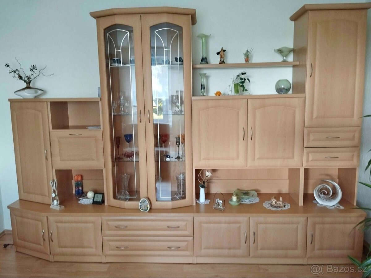 Obyvací stěna