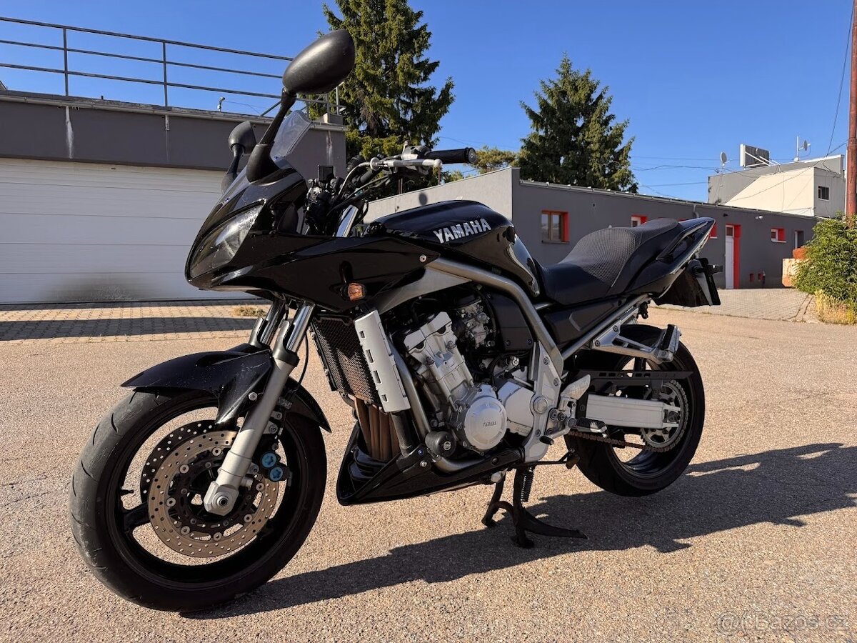 2002 YAMAHA FZS FAZER 1000, NOVÁ STK, LASER VÝFUK
