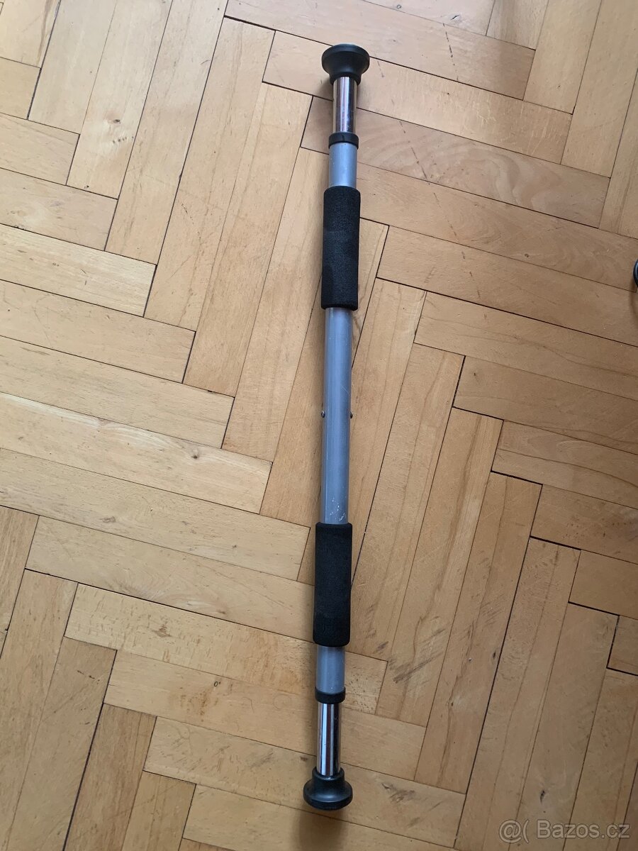 Hrazda do dveří