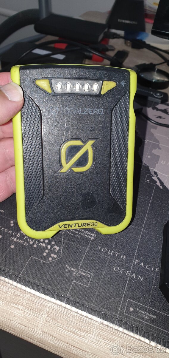 Prodám špičkovou power banku- Goal Zero Venture 30, 7800 mAh