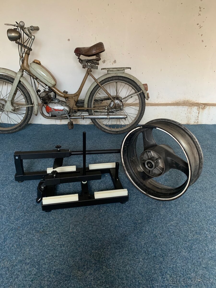 Servis motocyklu