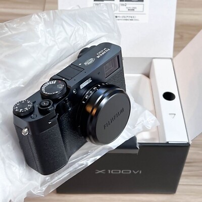 📸 Prodám Fujifilm X100VI - v záruce