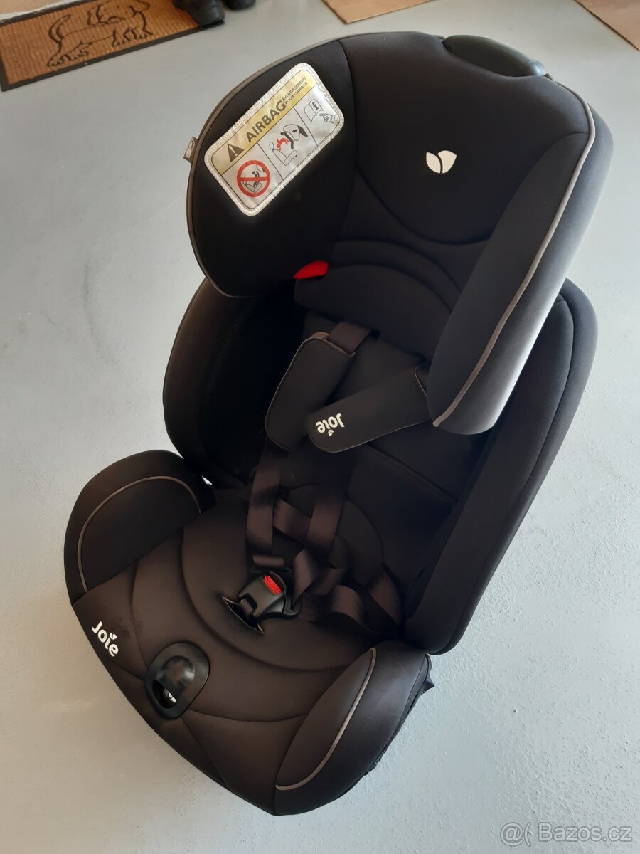 Autosedačka Joie Stages 0-25kg.