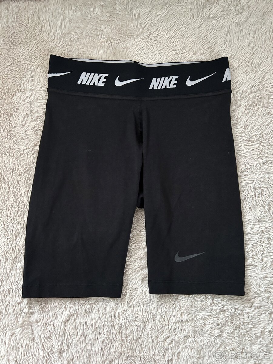 Dámské kraťasy NIKE, vel.XS