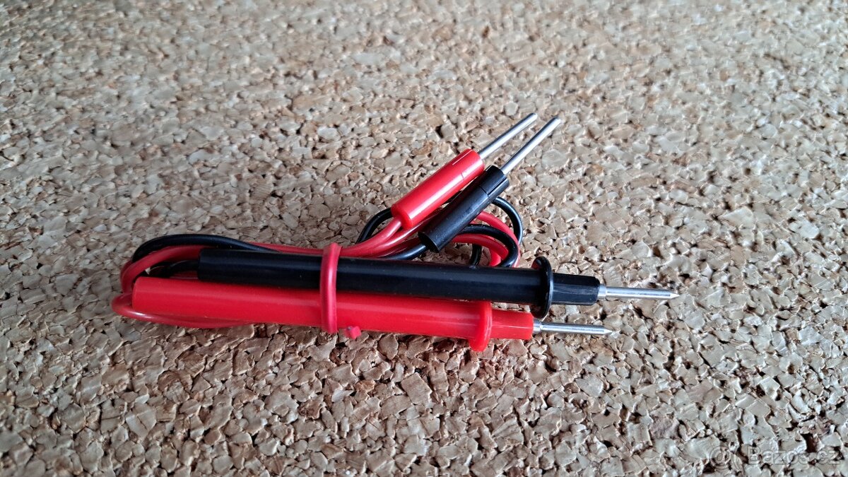 Měřící šňůry s 2 mm banánky pro historické měřáky NOS