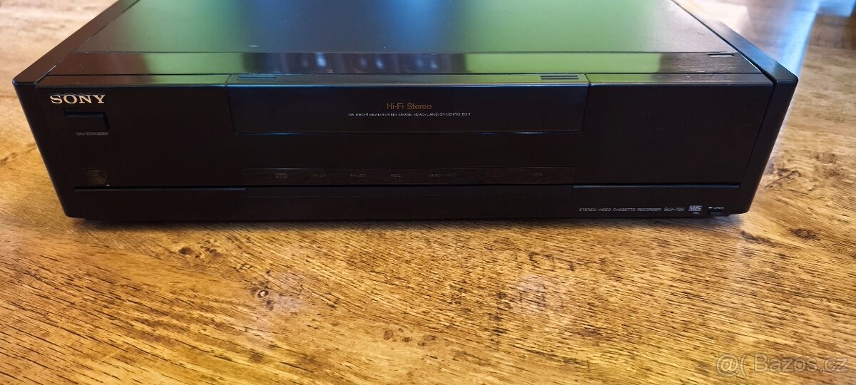 Videorekordér Sony SLV-725 VC, včetně bočnic,čti popis